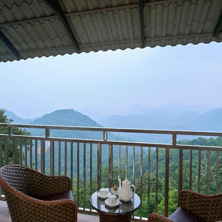 Elephant Passage Munnar Eksteriør billede View from the hotel